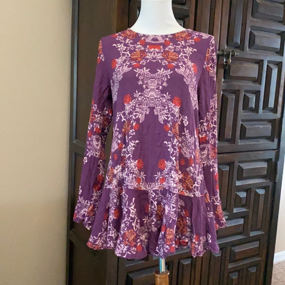 Cute dress or top with shorts